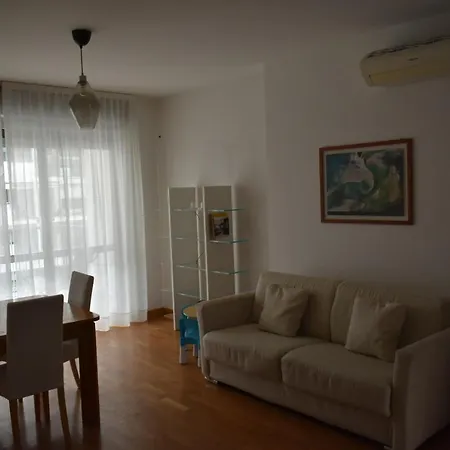 House Promenade Santa Giulia * Milánó